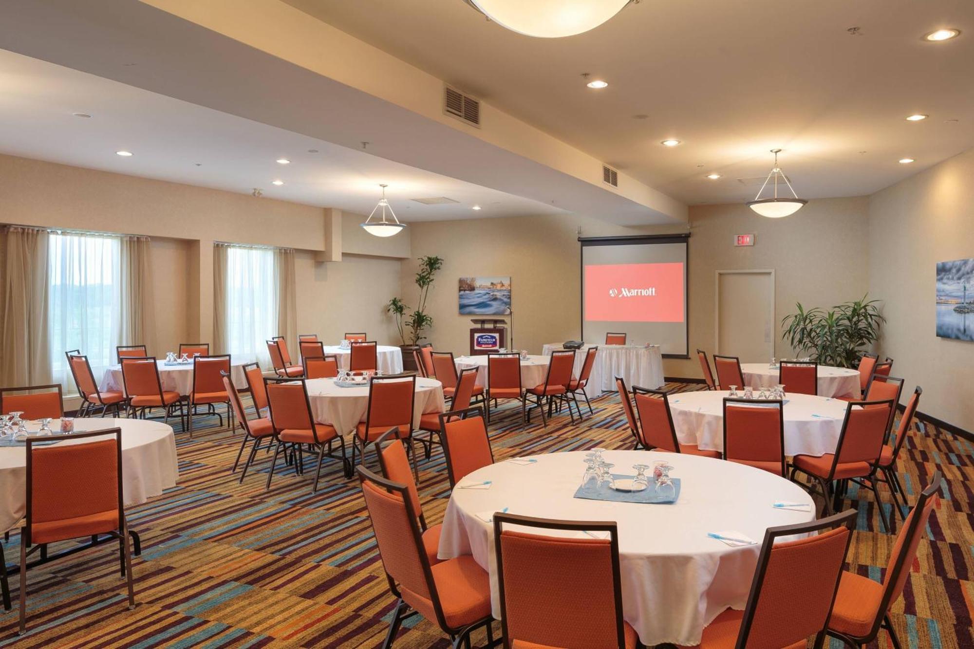 Fairfield Inn & Suites By Marriott Belleville Exteriér fotografie